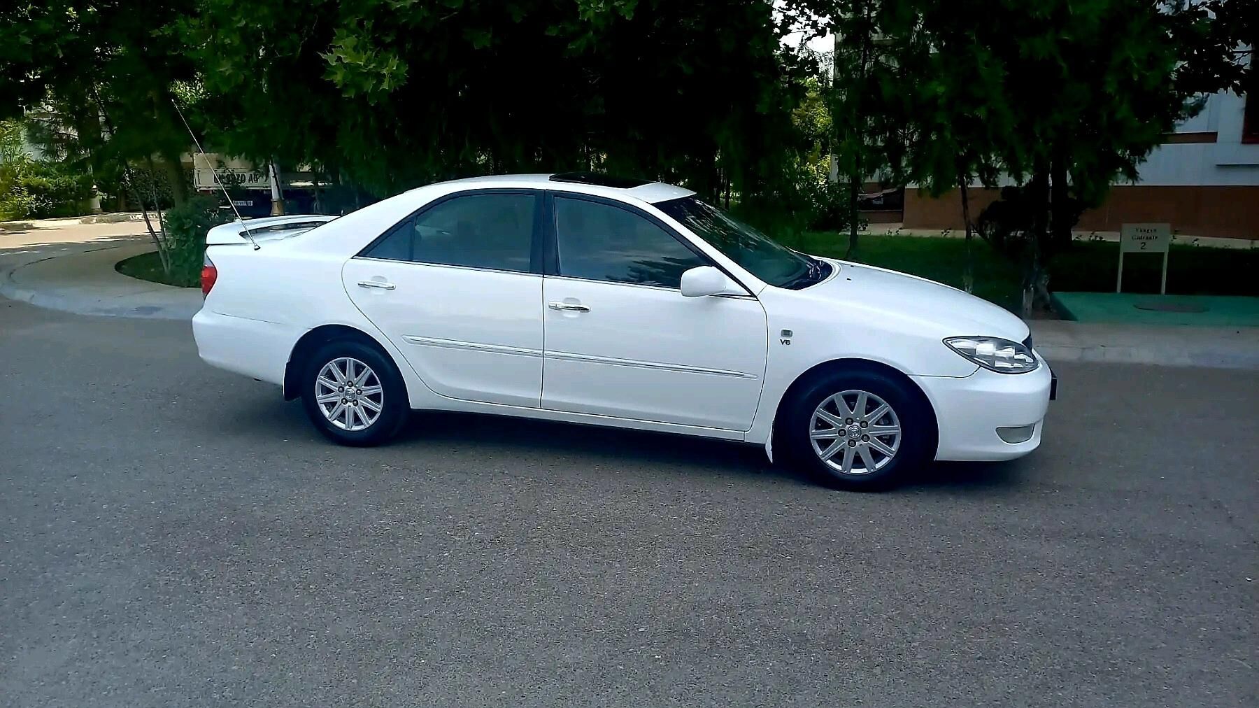 Toyota Camry 2003 - 157 000 TMT - Aşgabat - img 3