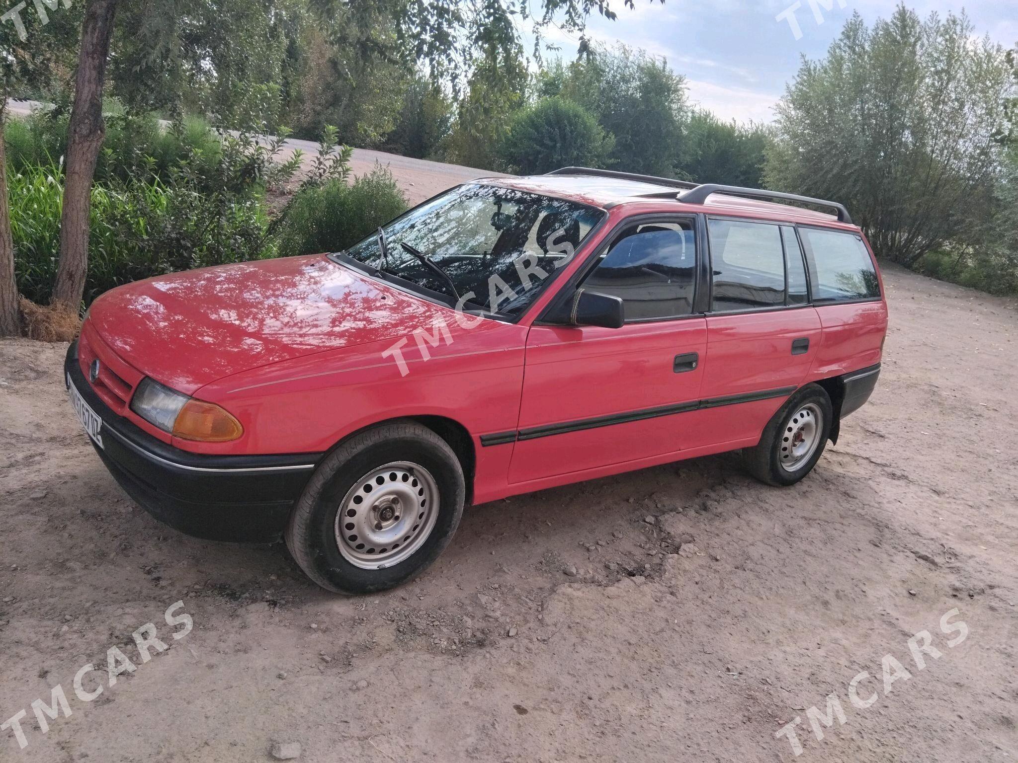 Opel Astra 1992 - 35 000 TMT - Губадаг - img 3