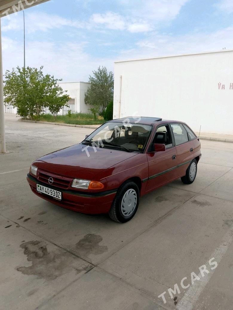 Opel Astra 1993 - 39 000 TMT - Дашогуз - img 4