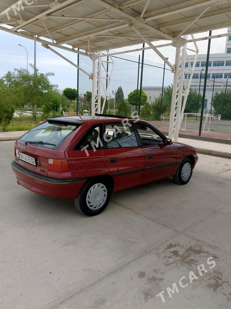 Opel Astra 1993 - 39 000 TMT - Дашогуз - img 9