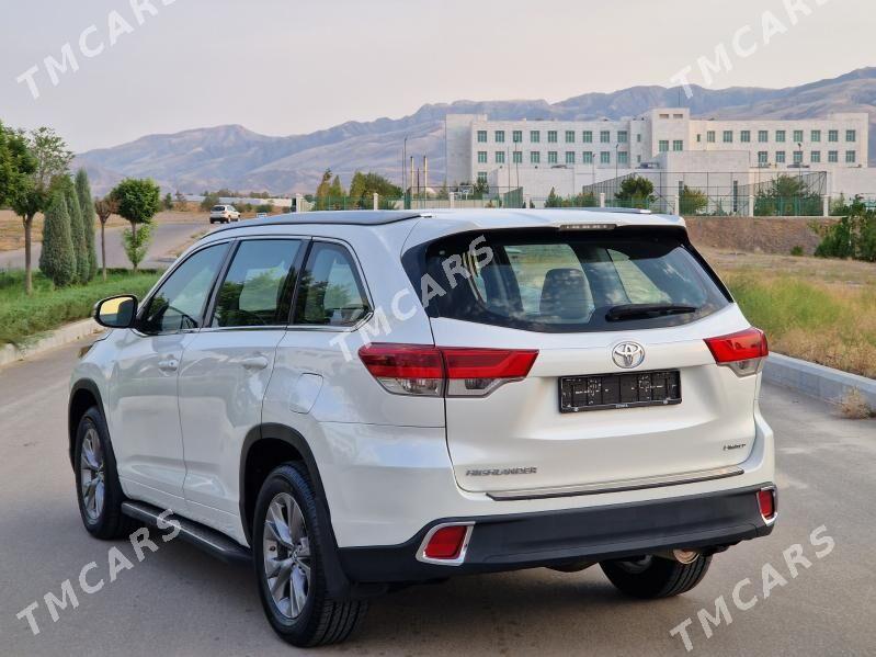 Toyota Highlander 2018 - 375 000 TMT - Aşgabat - img 7