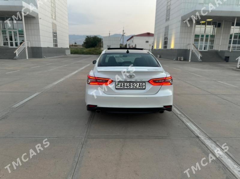 Toyota Camry 2018 - 285 000 TMT - Aşgabat - img 4