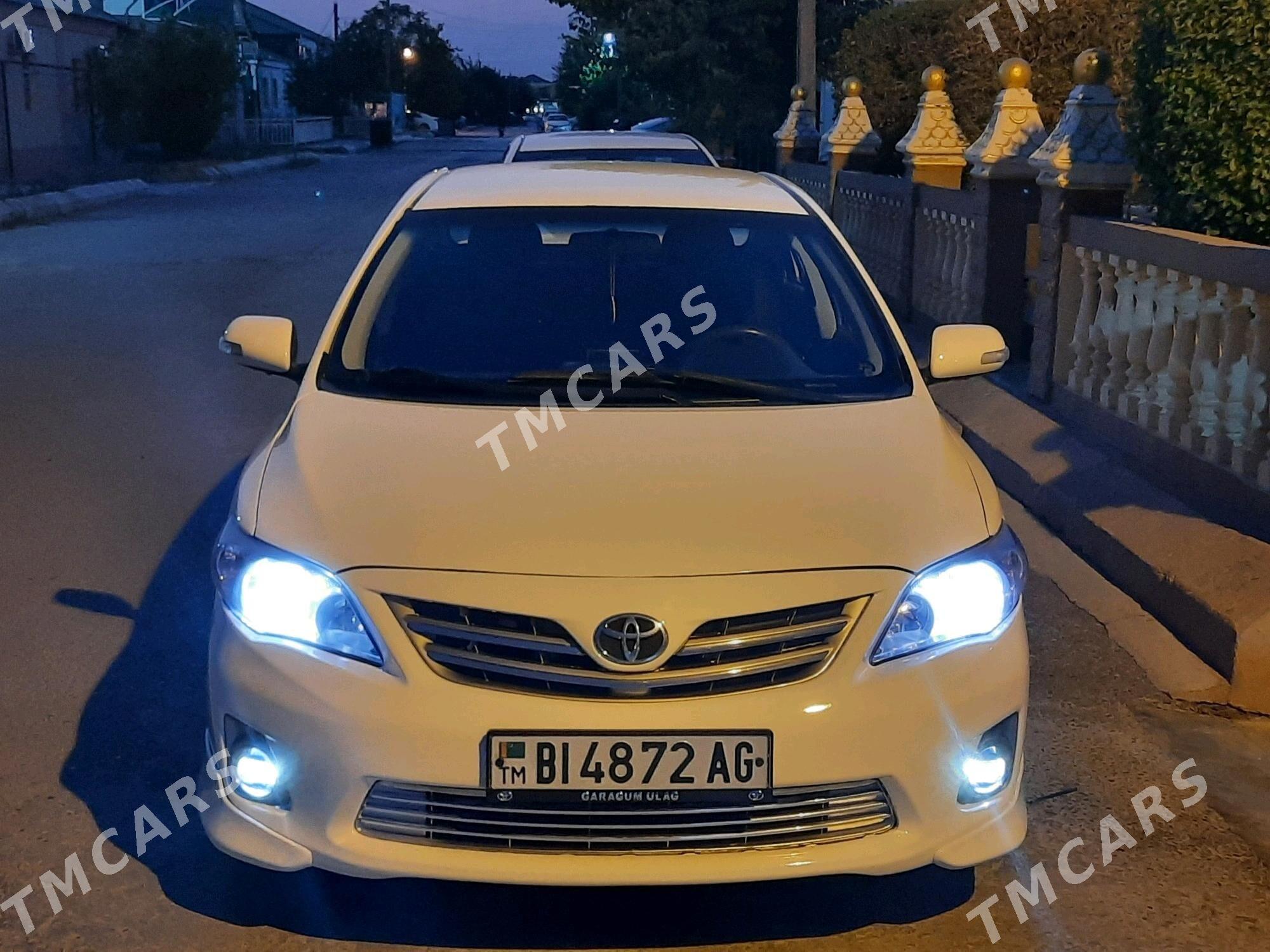 Toyota Corolla 2011 - 185 000 TMT - Чоганлы - img 2