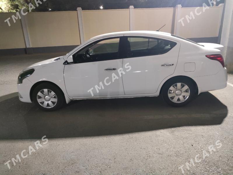 Nissan Versa 2016 - 113 000 TMT - Анев - img 4