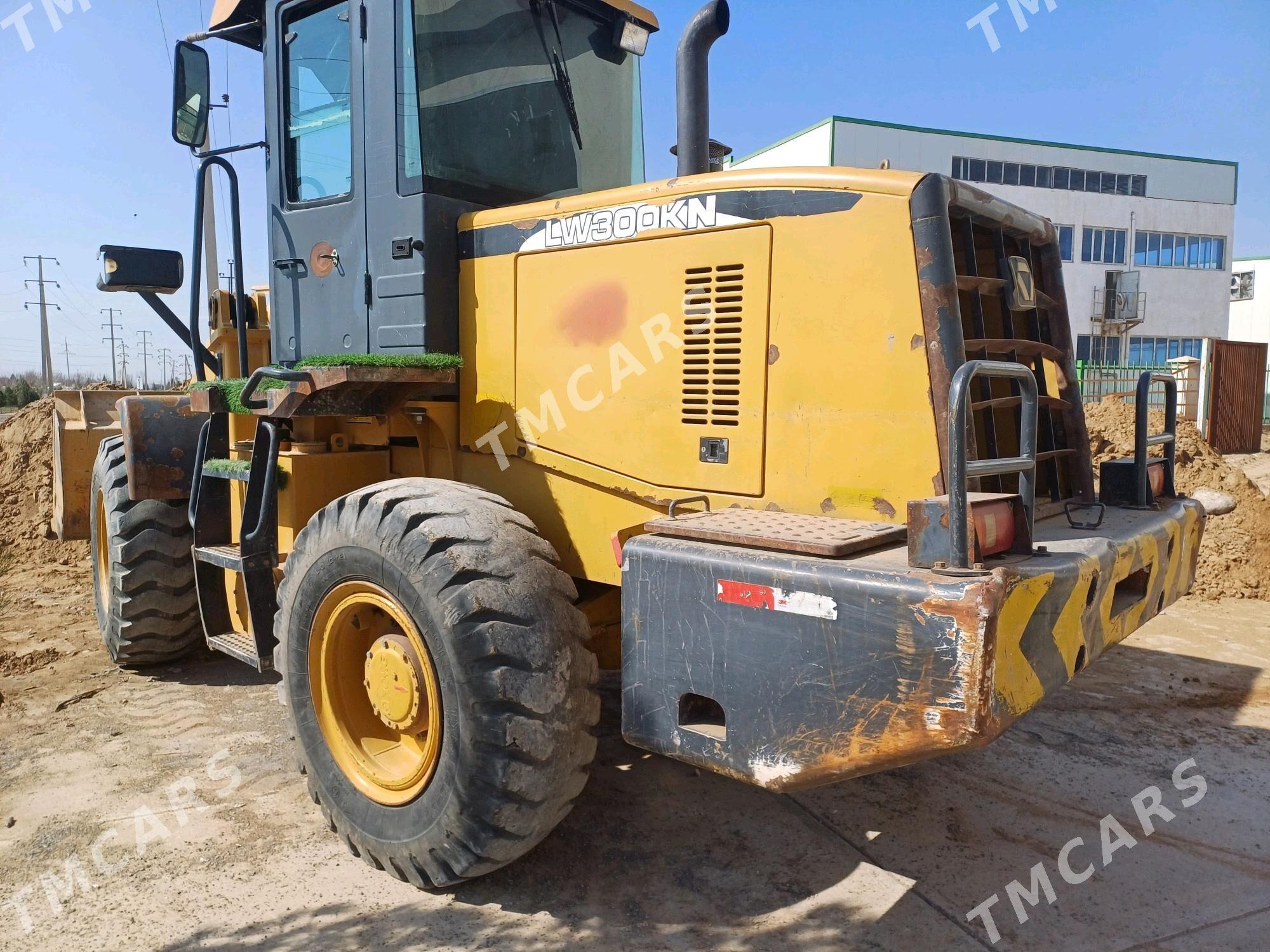 XCMG LW300F 2014 - 440 000 TMT - Ашхабад - img 3