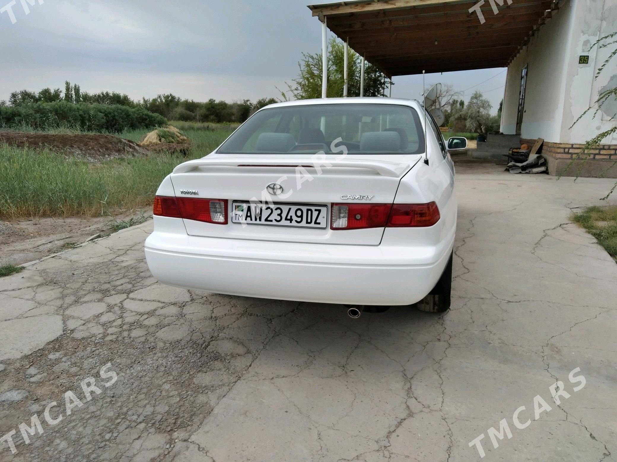 Toyota Camry 2000 - 116 000 TMT - Köneürgenç - img 4