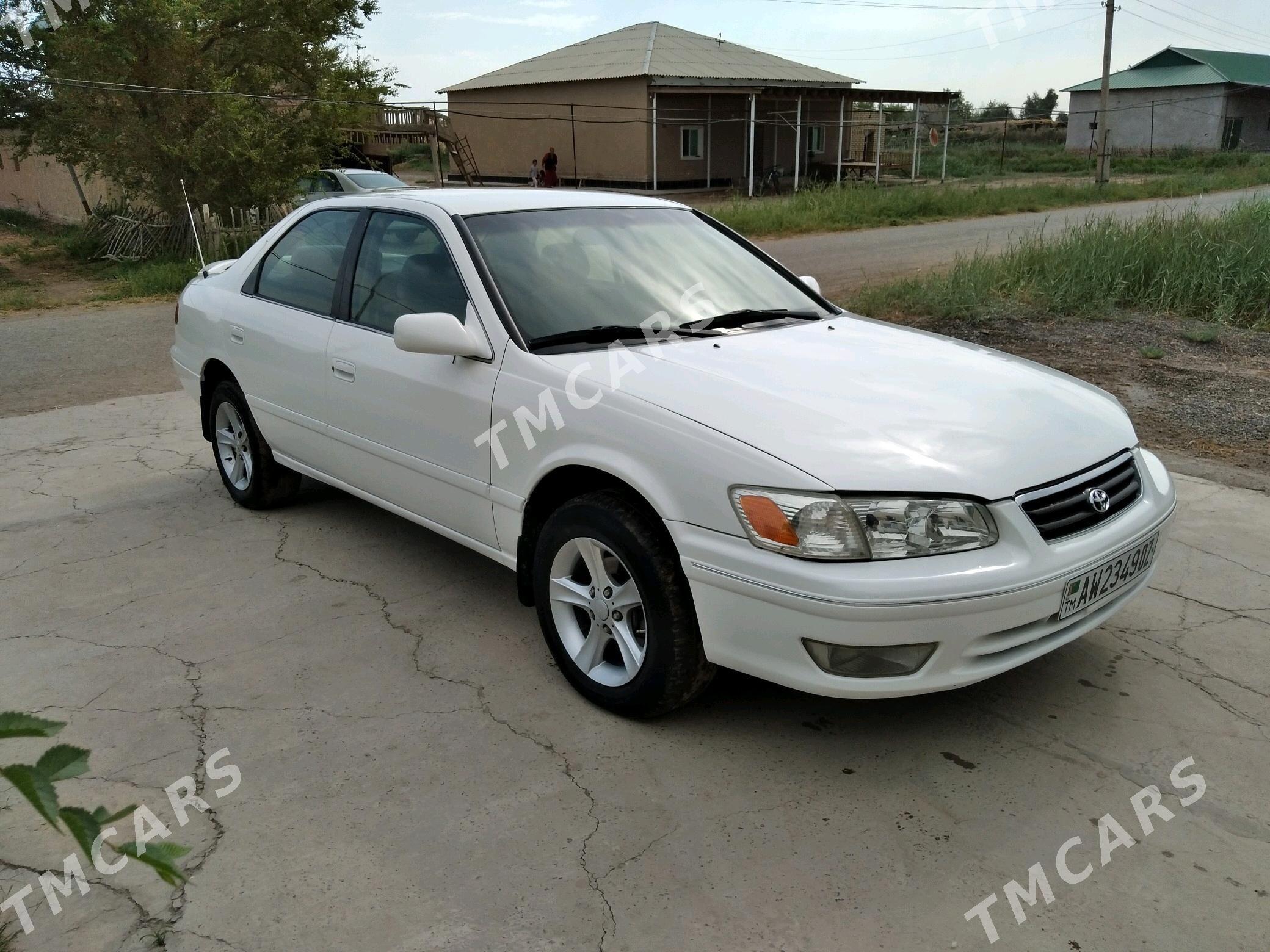 Toyota Camry 2000 - 116 000 TMT - Кёнеургенч - img 3