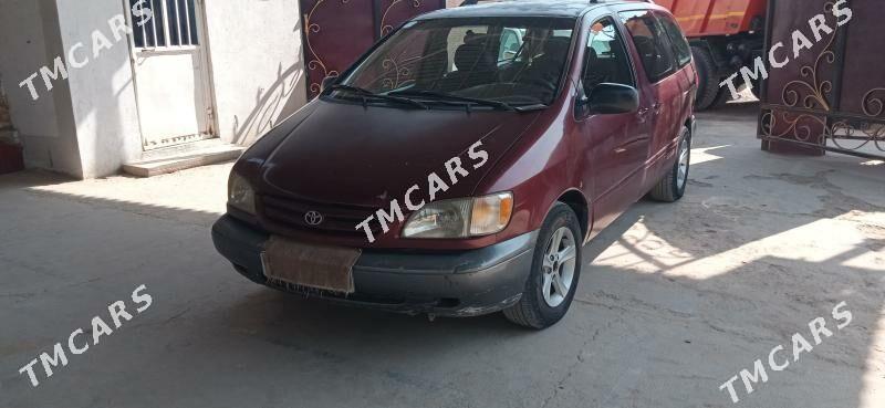 Toyota Sienna 2001 - 92 000 TMT - Байрамали - img 5