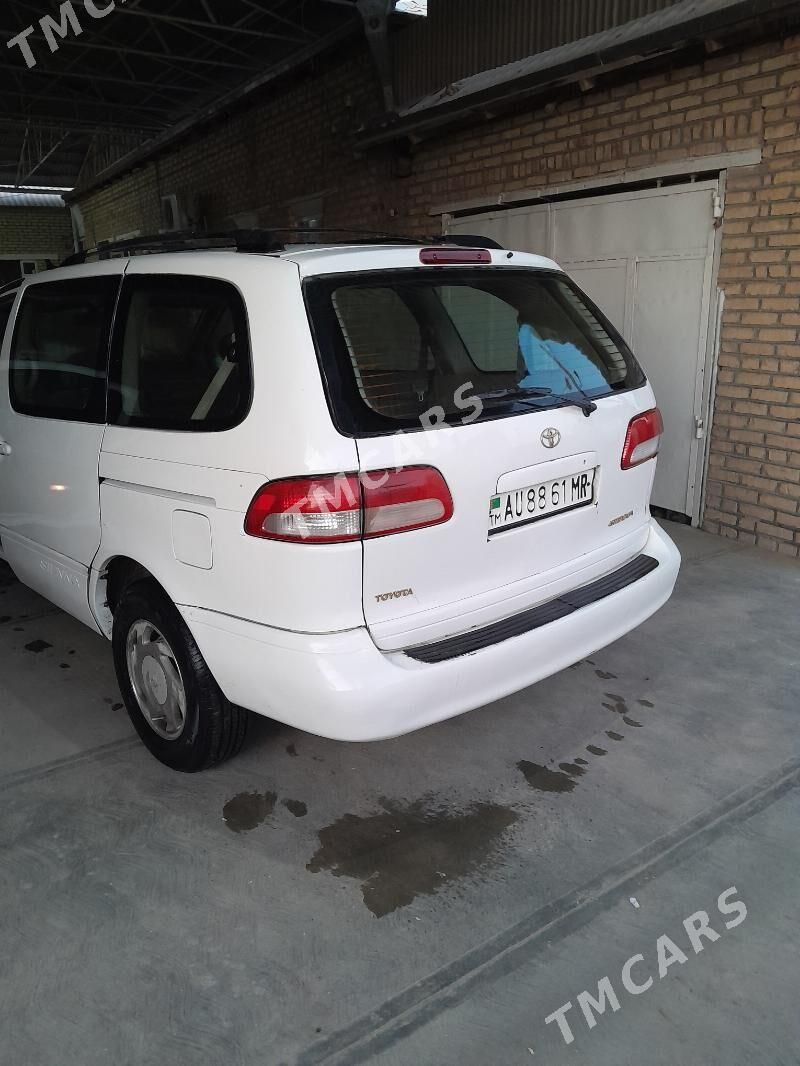 Toyota Sienna 2002 - 130 000 TMT - Wekilbazar - img 2