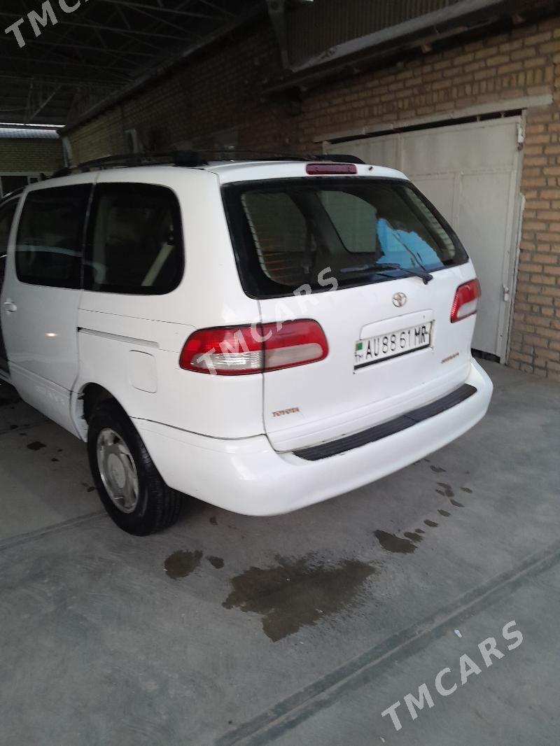 Toyota Sienna 2002 - 130 000 TMT - Wekilbazar - img 3