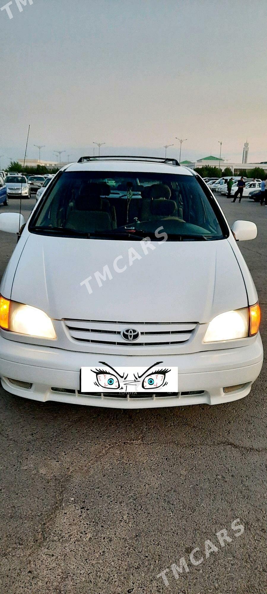 Toyota Sienna 2001 - 146 000 TMT - Гороглы (Тагта) - img 3