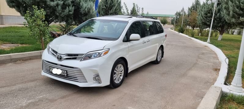 Toyota Sienna 2017 - 380 000 TMT - Aşgabat - img 4