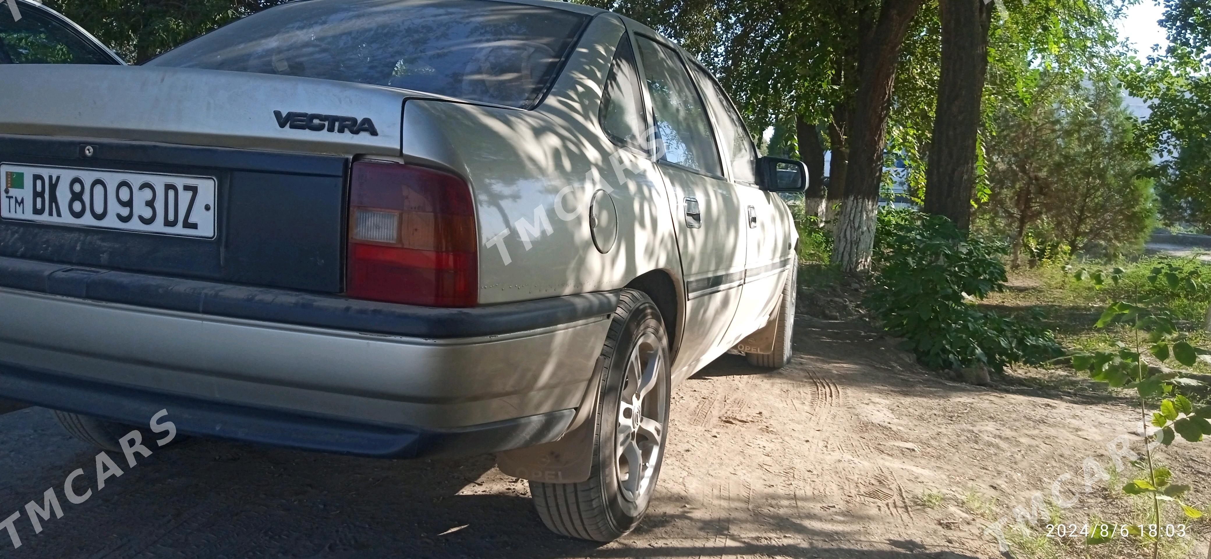 Opel Vectra 1990 - 30 000 TMT - Гурбансолтан Едже - img 3