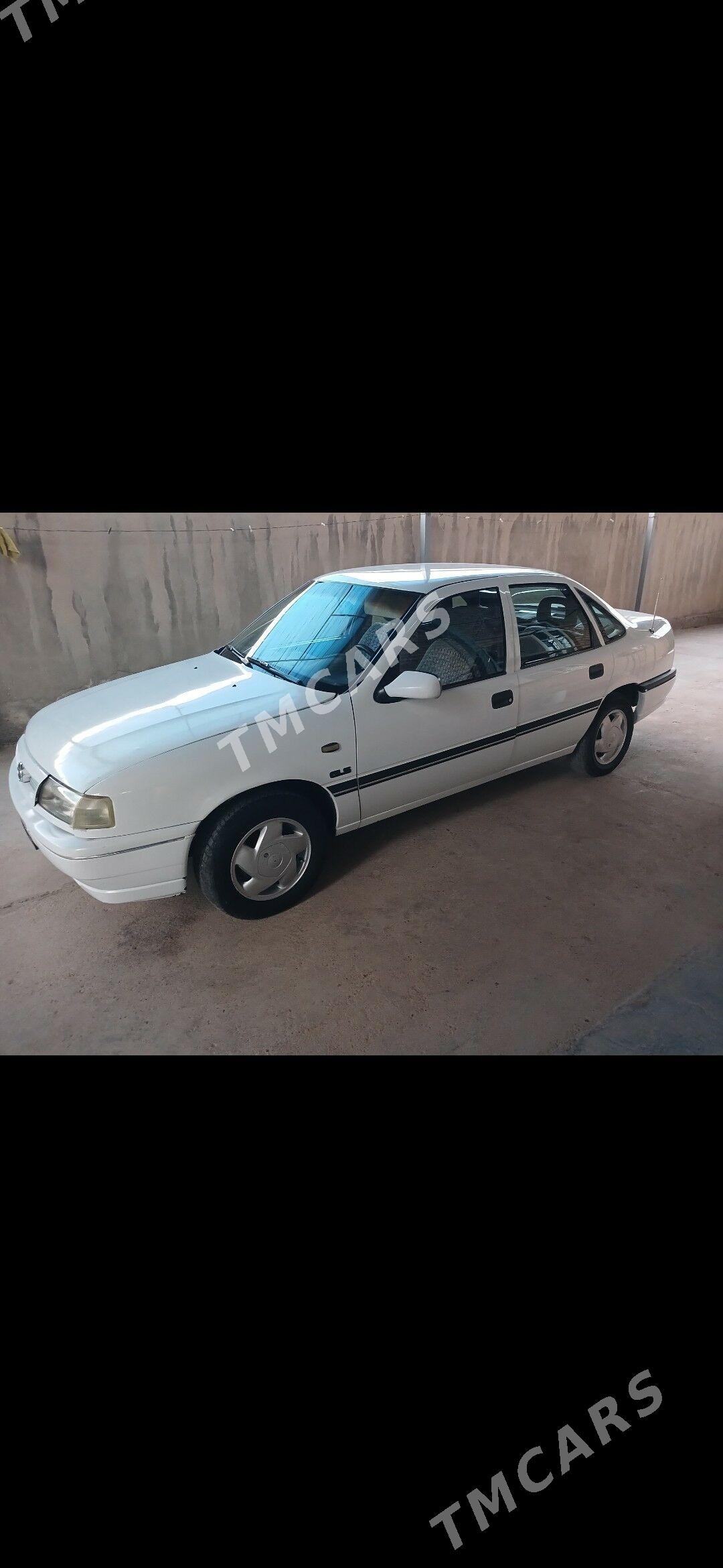 Opel Vectra 1995 - 52 000 TMT - Tejen - img 3