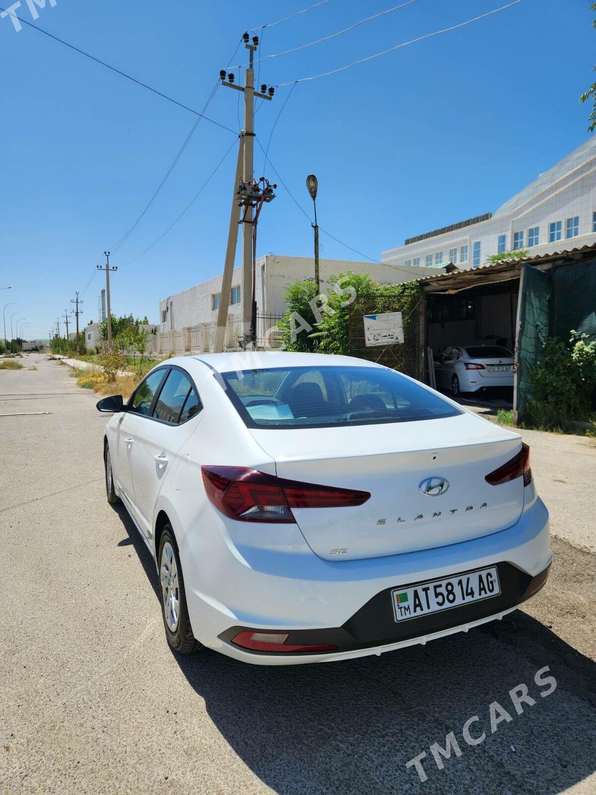 Hyundai Elantra 2019 - 215 000 TMT - Aşgabat - img 5