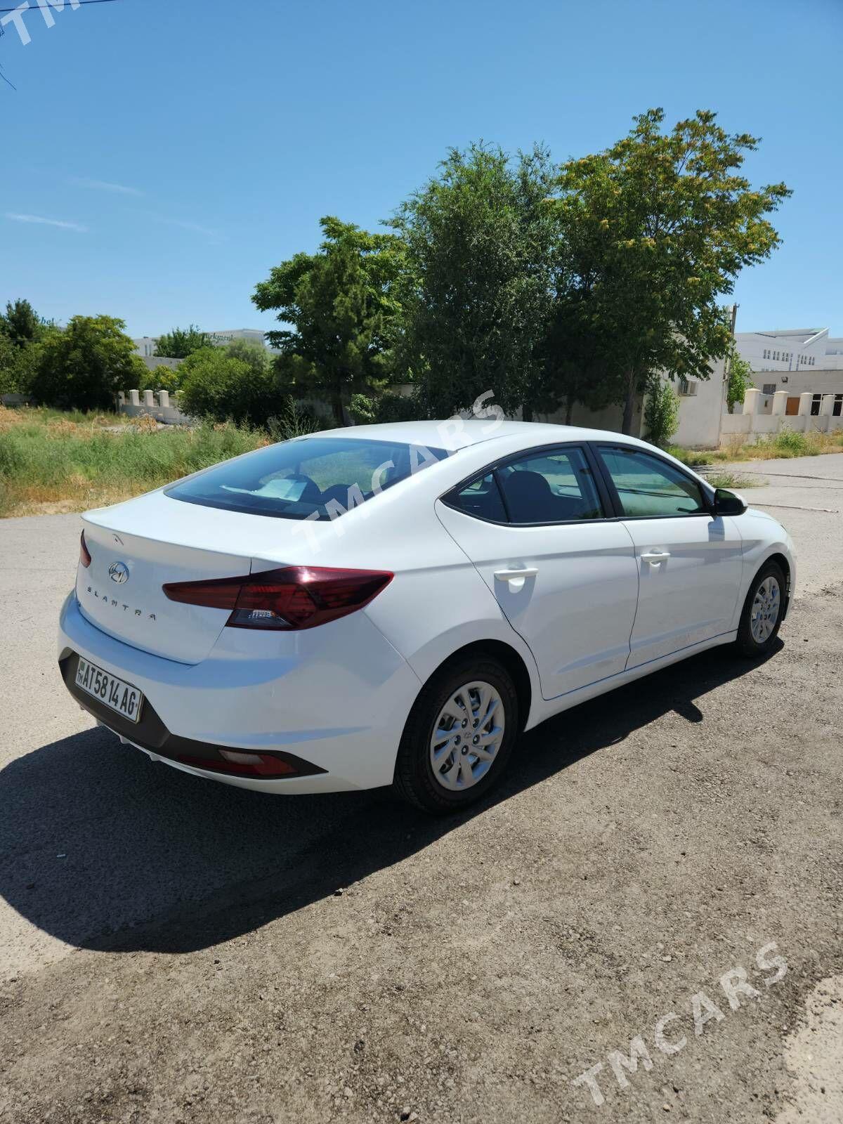 Hyundai Elantra 2019 - 215 000 TMT - Aşgabat - img 4