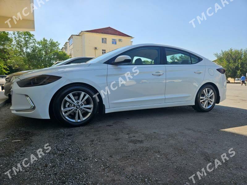 Hyundai Elantra 2018 - 190 000 TMT - Ашхабад - img 2