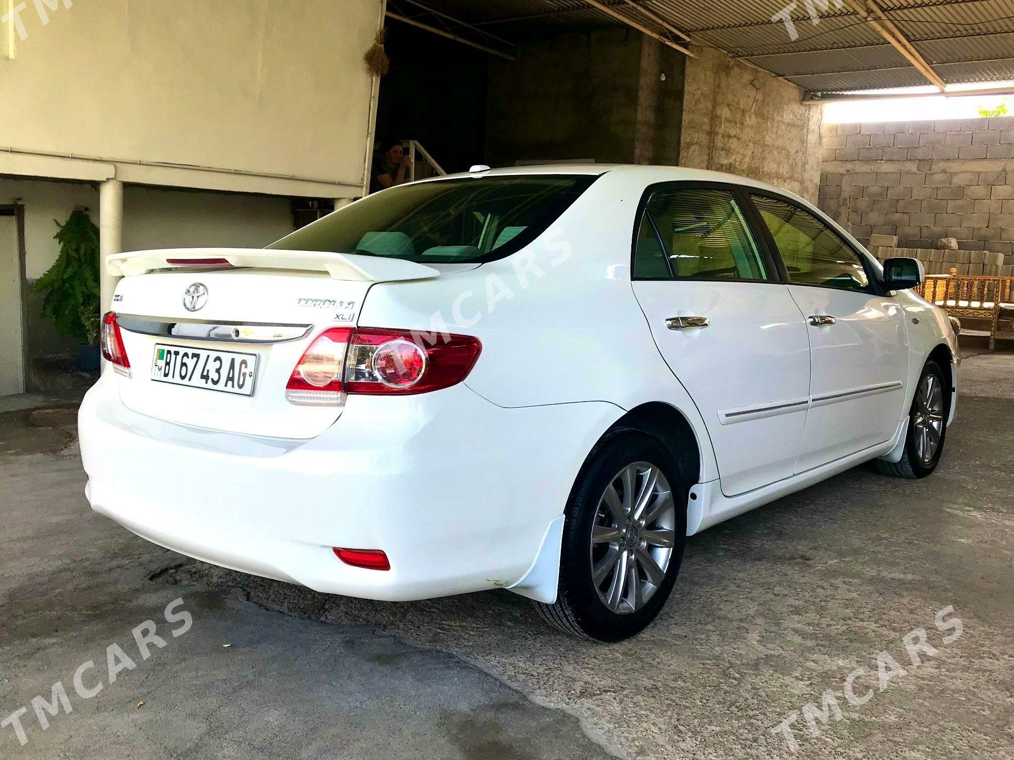 Toyota Corolla 2010 - 142 000 TMT - Ашхабад - img 4