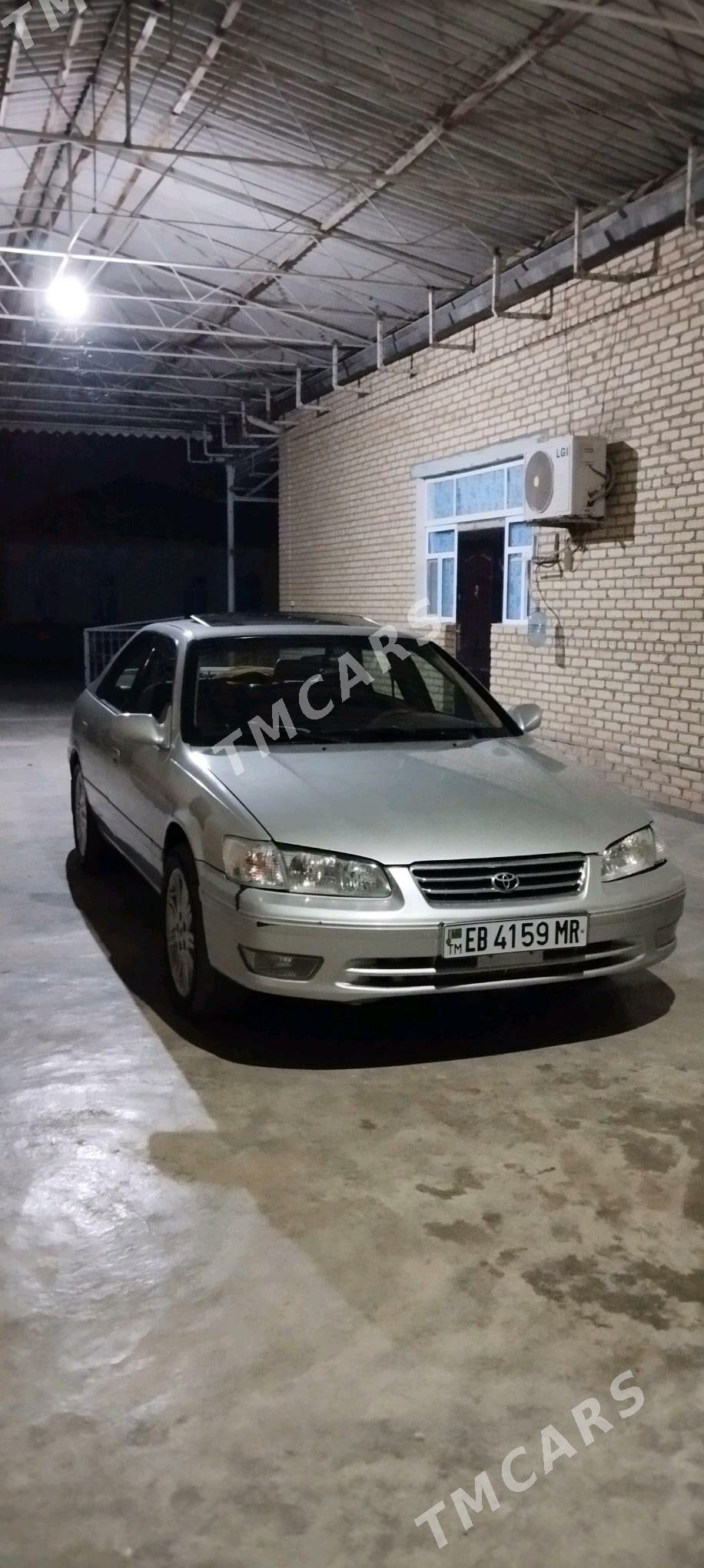 Toyota Camry 1999 - 110 000 TMT - Мары - img 4