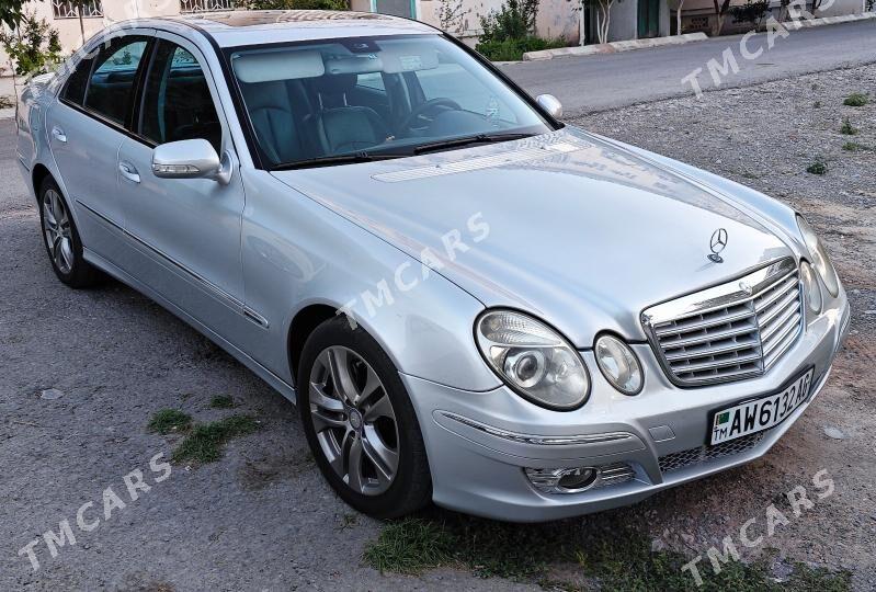 Mercedes-Benz E350 2005 - 160 000 TMT - Türkmenbaşy - img 2