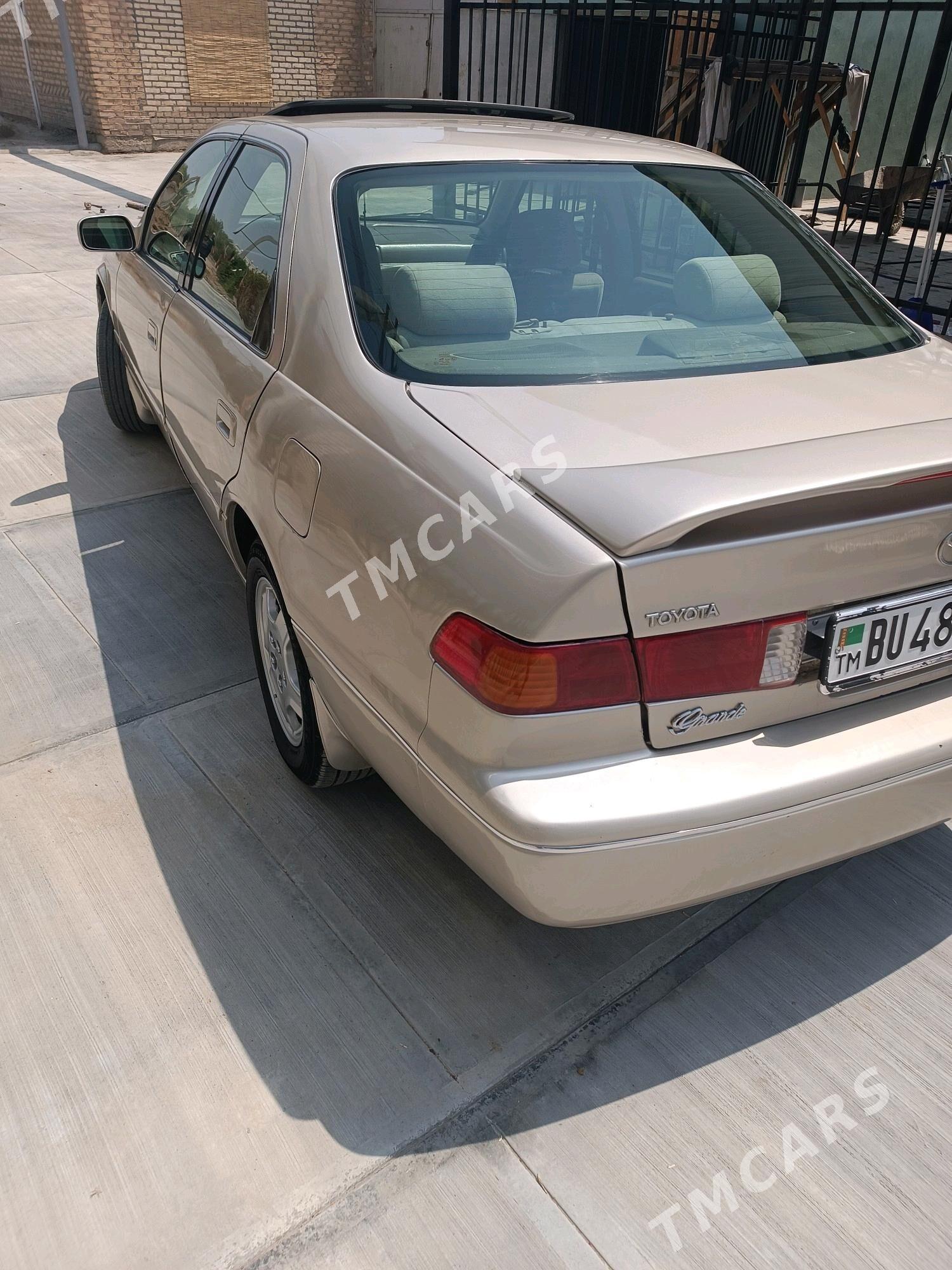 Toyota Camry 1999 - 94 000 TMT - Мургап - img 2