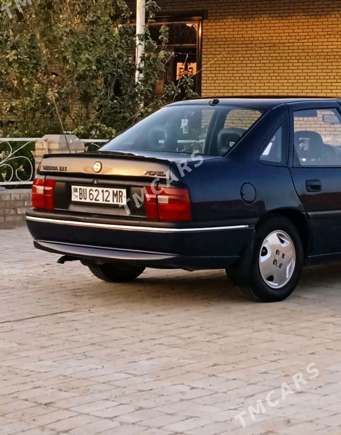 Opel Vectra 1993 - 50 000 TMT - Байрамали - img 4