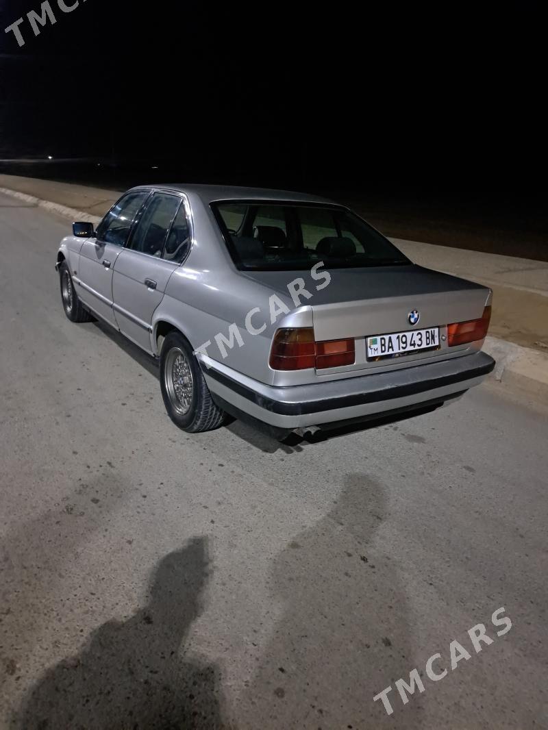 BMW 540 1993 - 55 000 TMT - Гумдаг - img 2