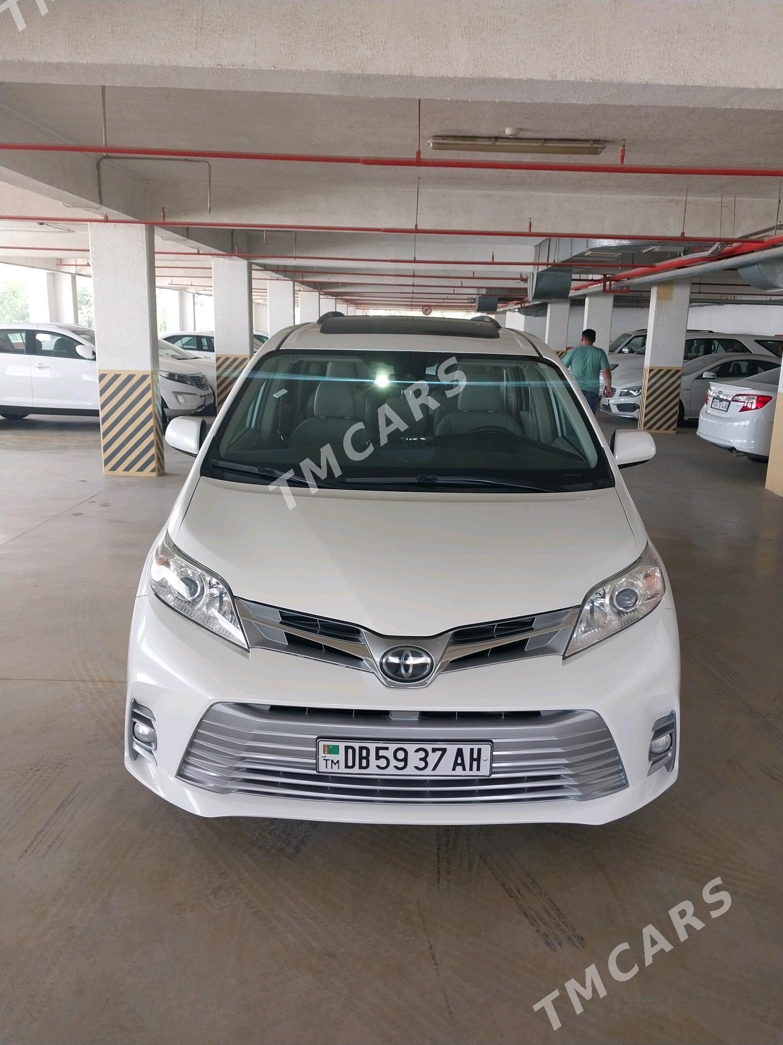 Toyota Sienna 2019 - 580 000 TMT - Aşgabat - img 5