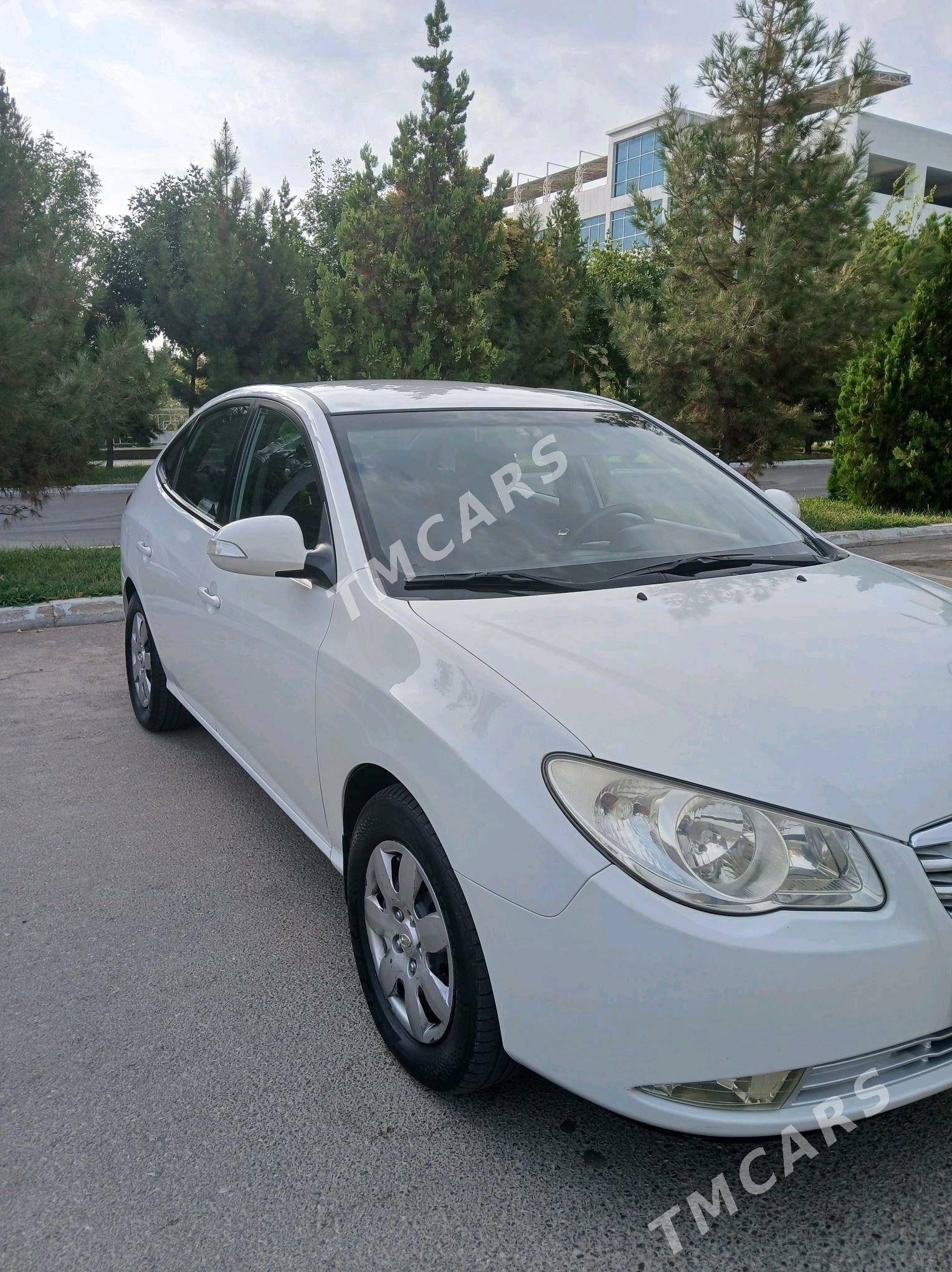 Hyundai Elantra 2010 - 140 000 TMT - Aşgabat - img 3