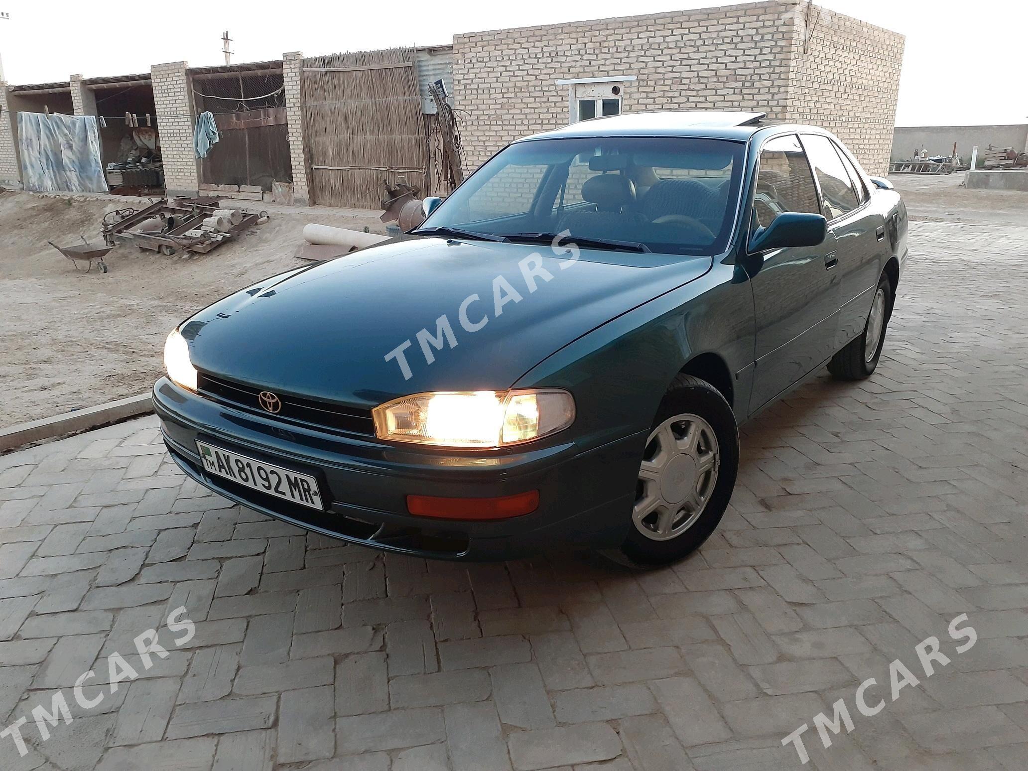 Toyota Camry 1993 - 76 000 TMT - Байрамали - img 6