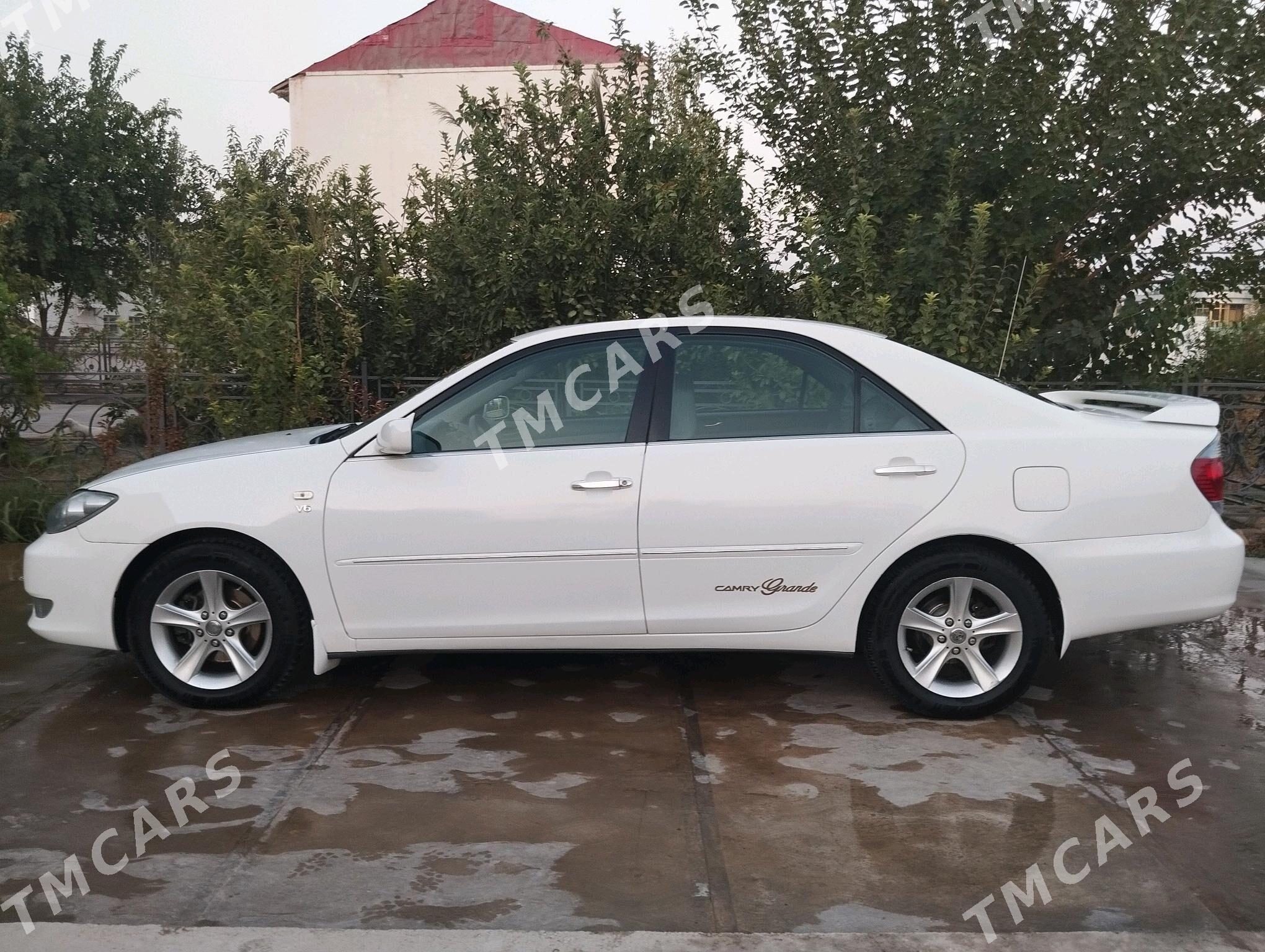 Toyota Camry 2004 - 145 000 TMT - Байрамали - img 4