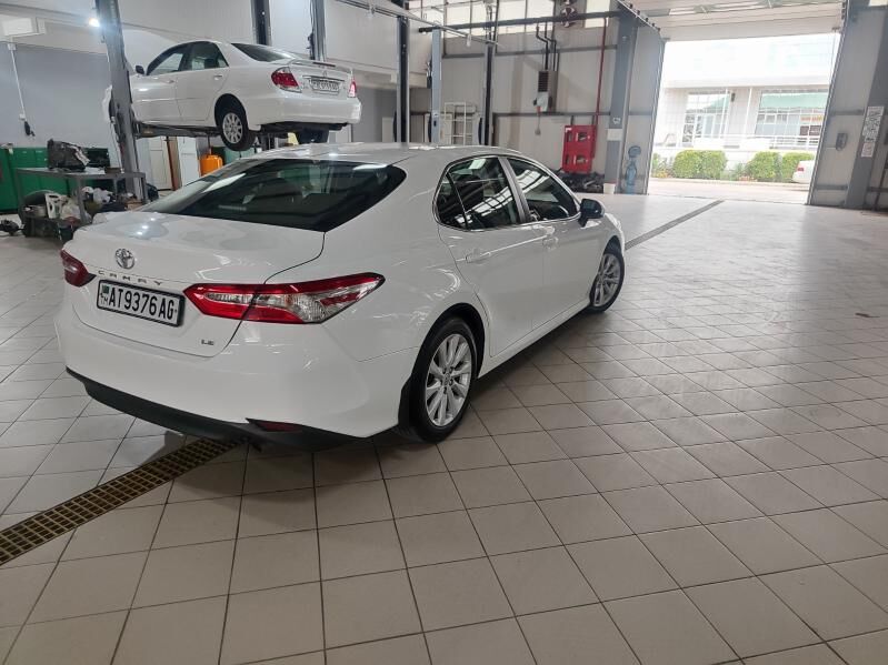 Toyota Camry 2019 - 300 000 TMT - Aşgabat - img 3