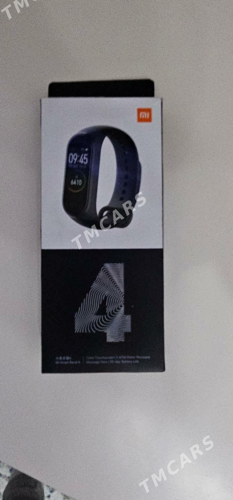 mi band 4 - Мир 2 - img 2