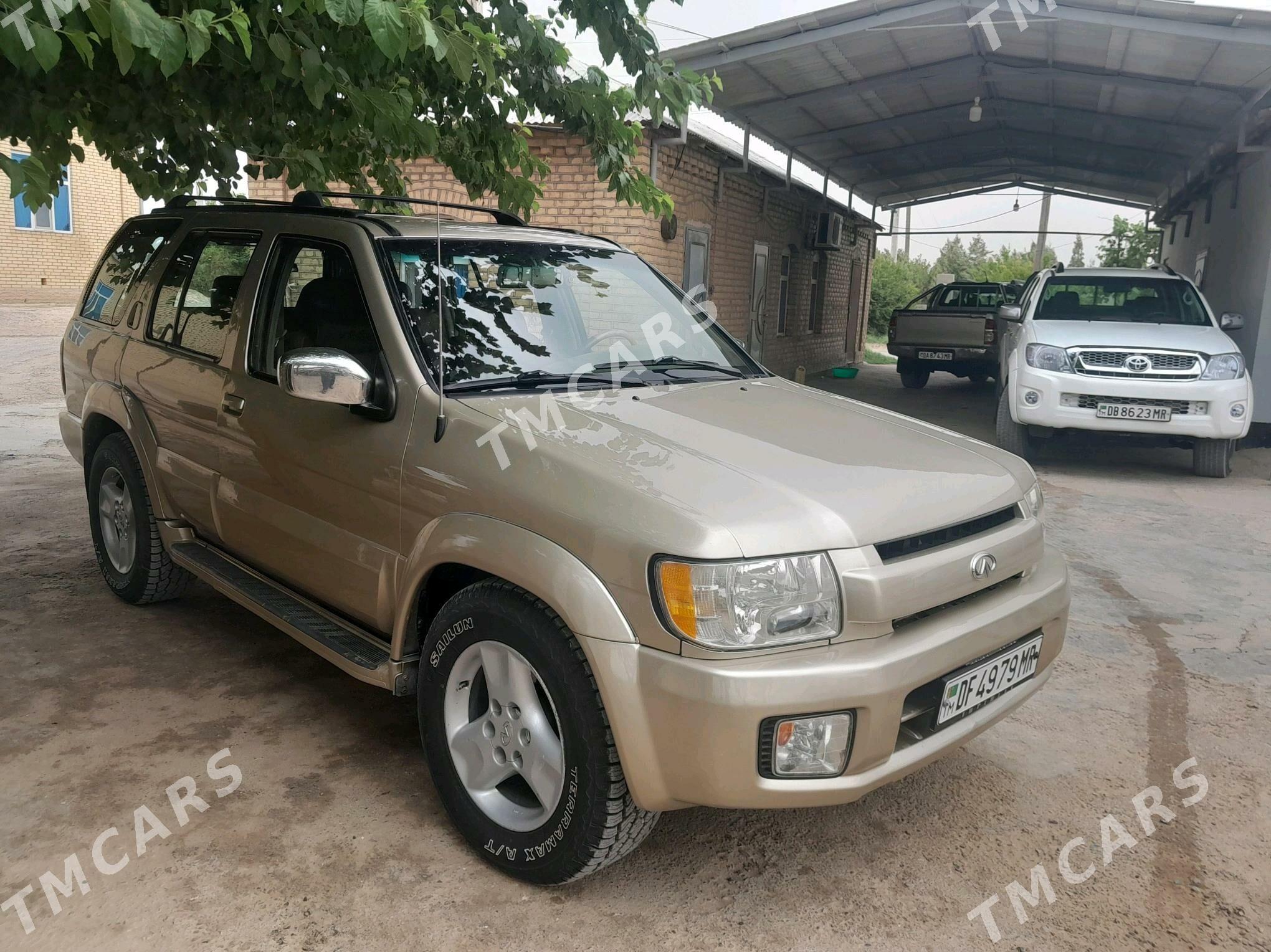 Infiniti QX4 2001 - 90 000 TMT - Мары - img 2