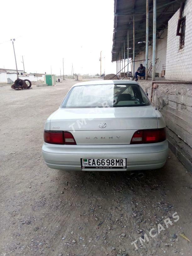 Toyota Camry 1995 - 86 000 TMT - Мары - img 3