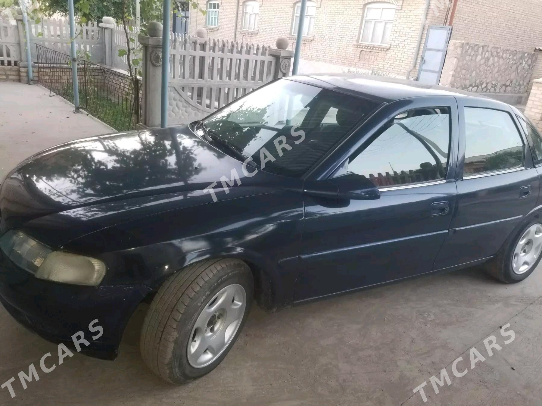 Opel Vectra 1998 - 38 000 TMT - Керки - img 3