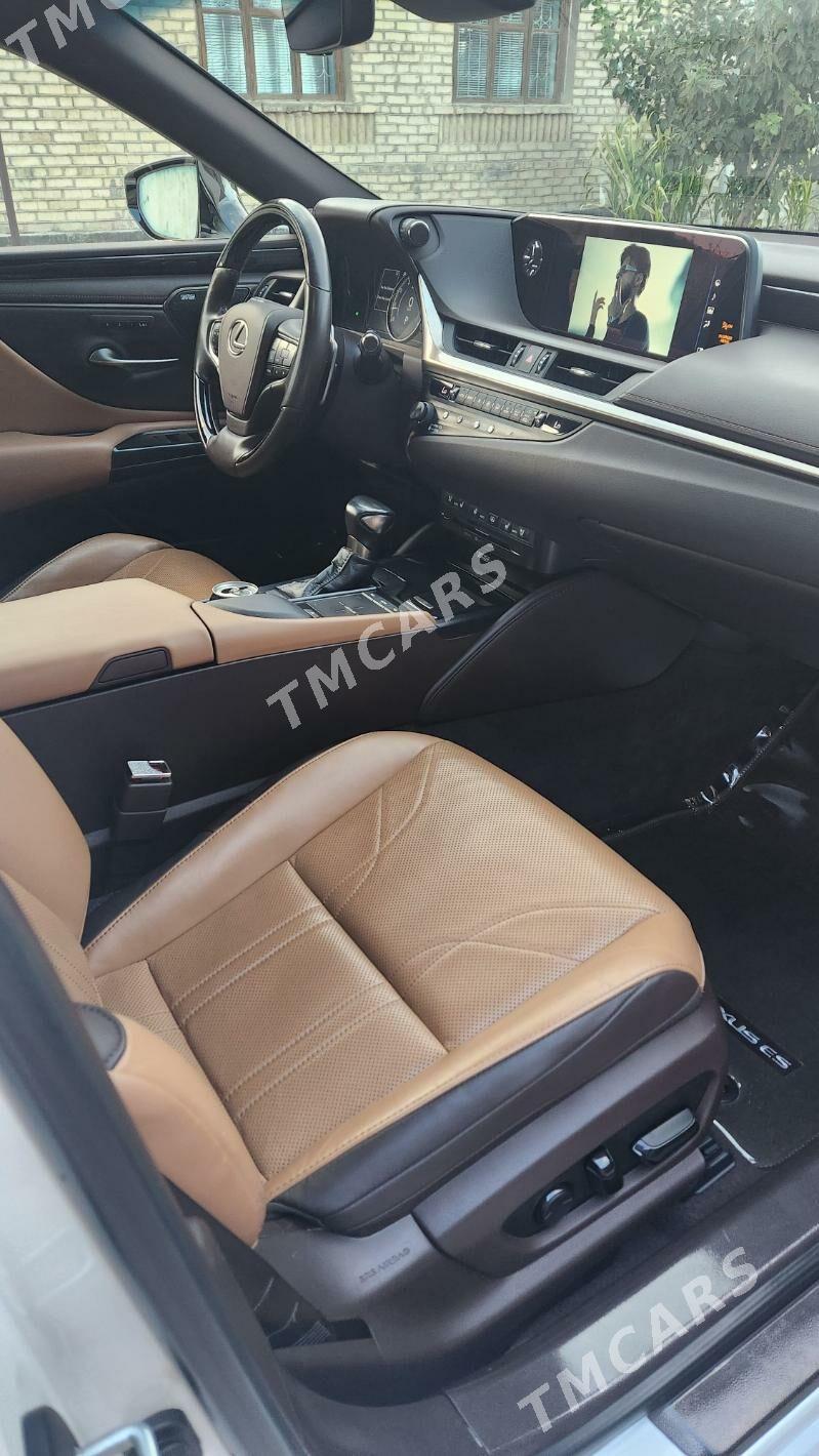 Lexus ES 350 2019 - 825 000 TMT - Hitrowka - img 6