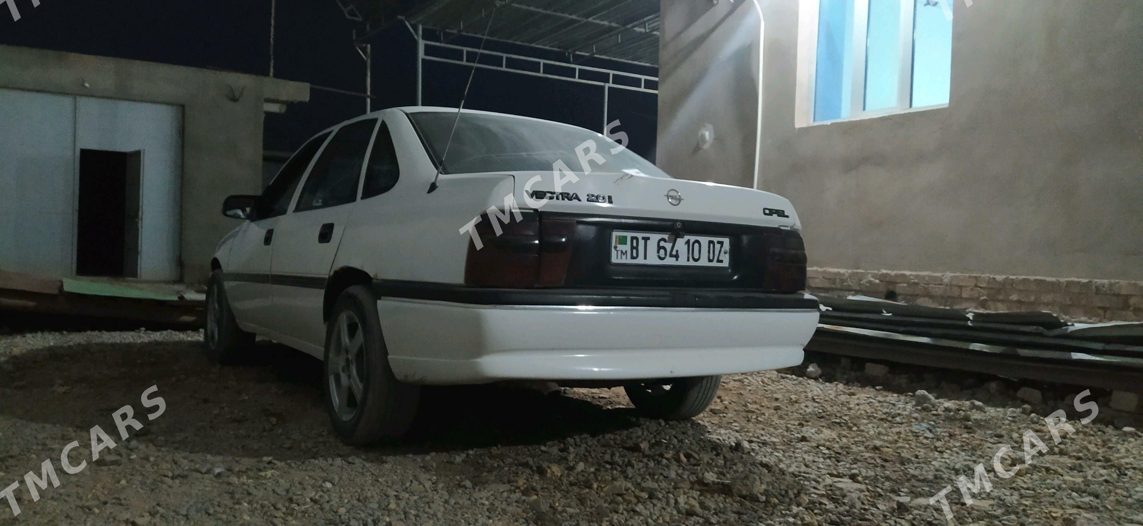 Opel Vectra 1989 - 30 000 TMT - Daşoguz - img 4