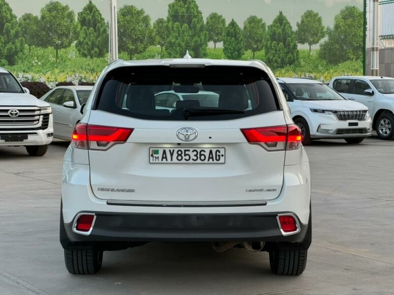 Toyota Highlander 2017 - 400 000 TMT - Aşgabat - img 5