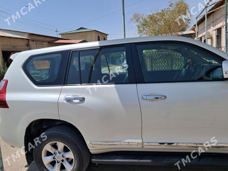 Toyota Land Cruiser Prado 2011 - 440 000 TMT - Türkmenabat - img 4