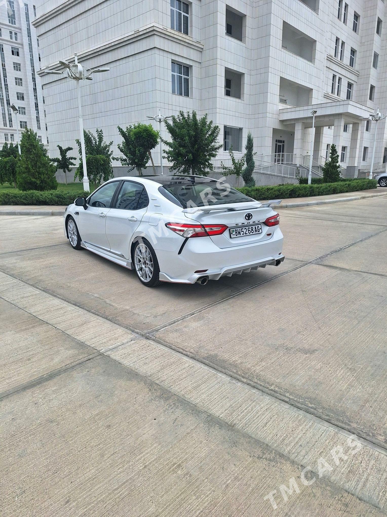 Toyota Camry 2020 - 330 000 TMT - Кëши - img 3