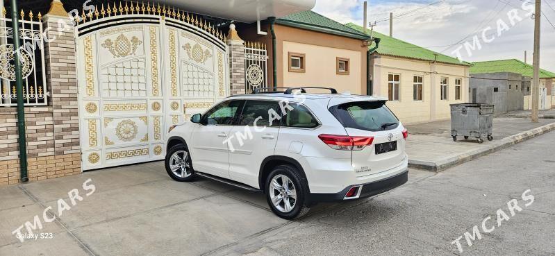 Toyota Highlander 2019 - 535 000 TMT - Aşgabat - img 10