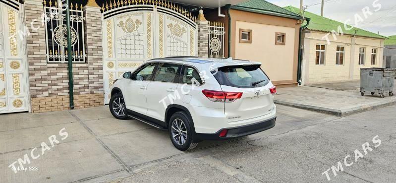 Toyota Highlander 2019 - 507 000 TMT - Aşgabat - img 7