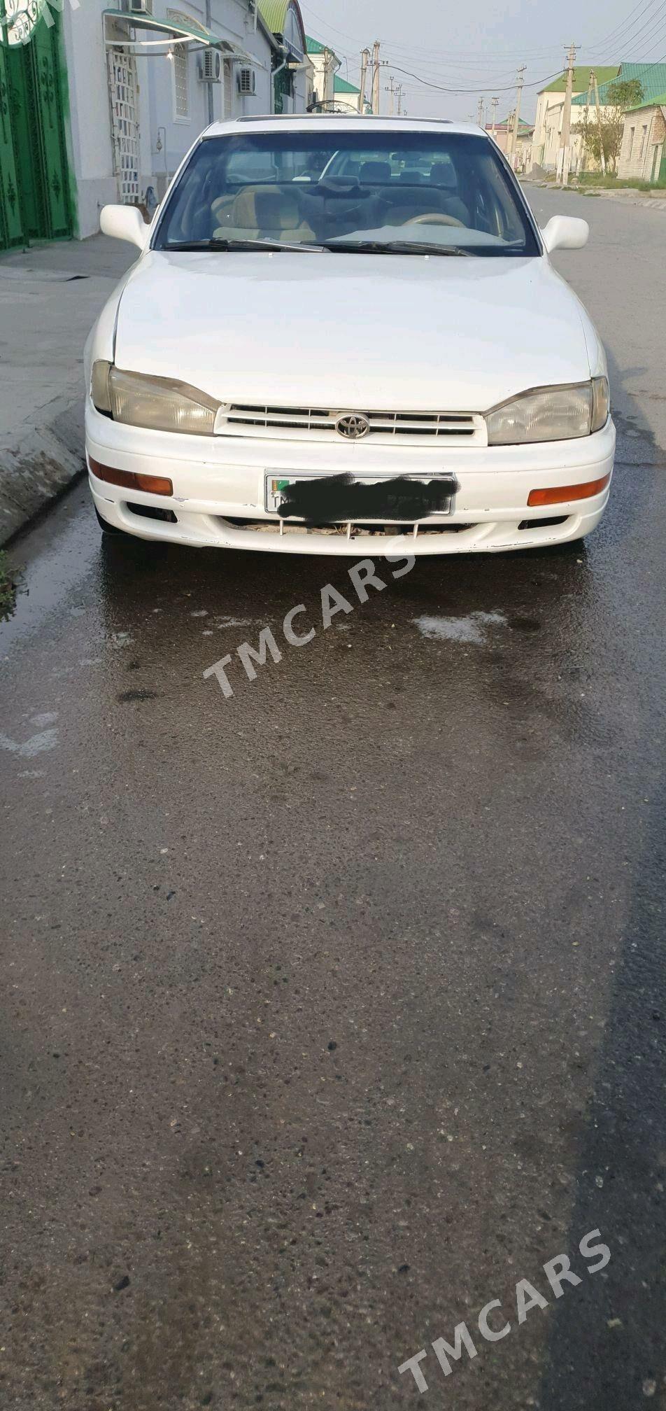 Toyota Camry 1993 - 43 000 TMT - Бабадайхан - img 4