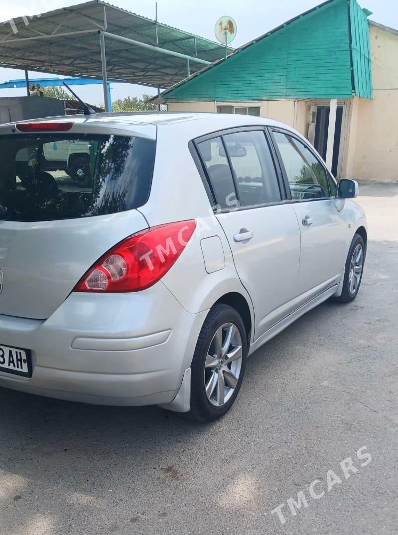 Nissan Versa 2010 - 92 000 TMT - Ким район - img 5