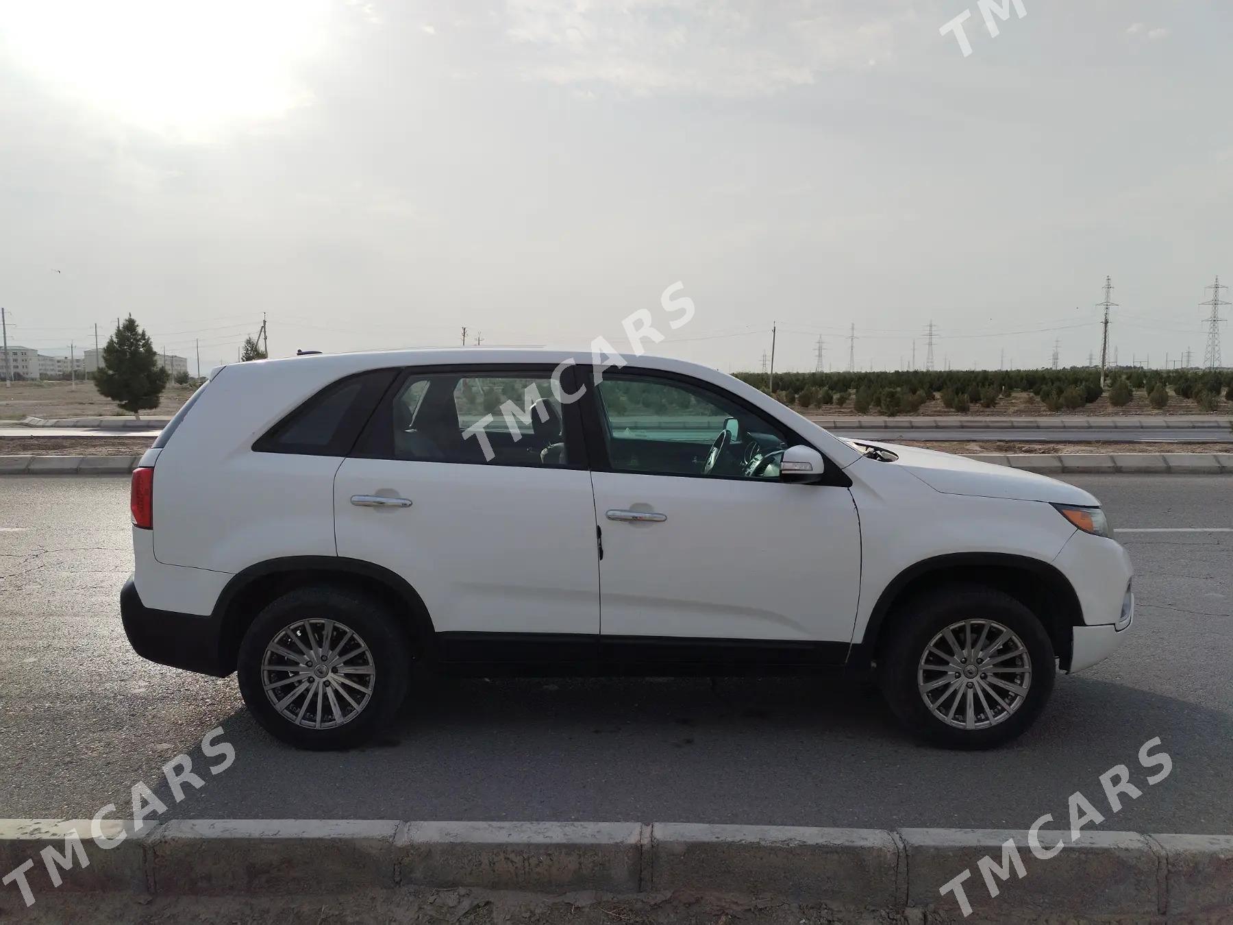 Kia Sorento 2010 - 180 000 TMT - Aşgabat - img 4