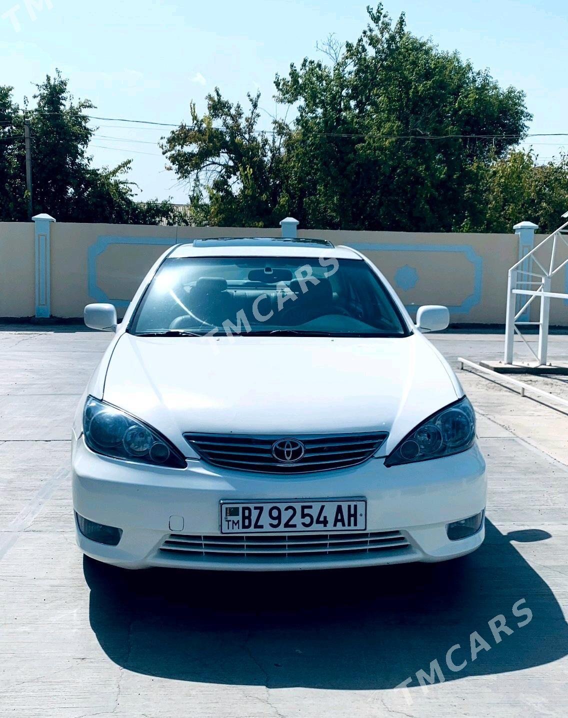 Toyota Camry 2005 - 145 000 TMT - Байрамали - img 2