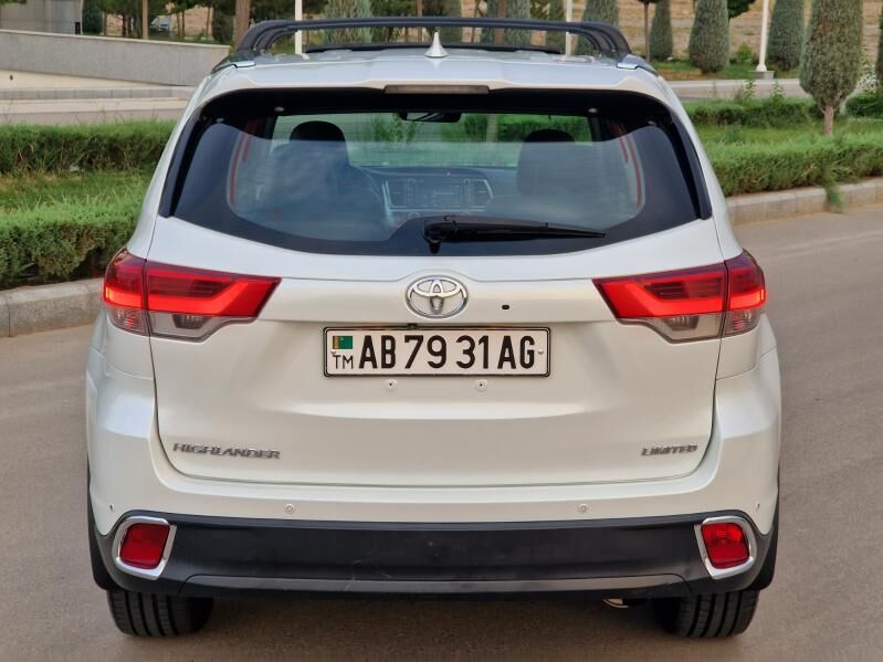 Toyota Highlander 2019 - 460 000 TMT - Aşgabat - img 4