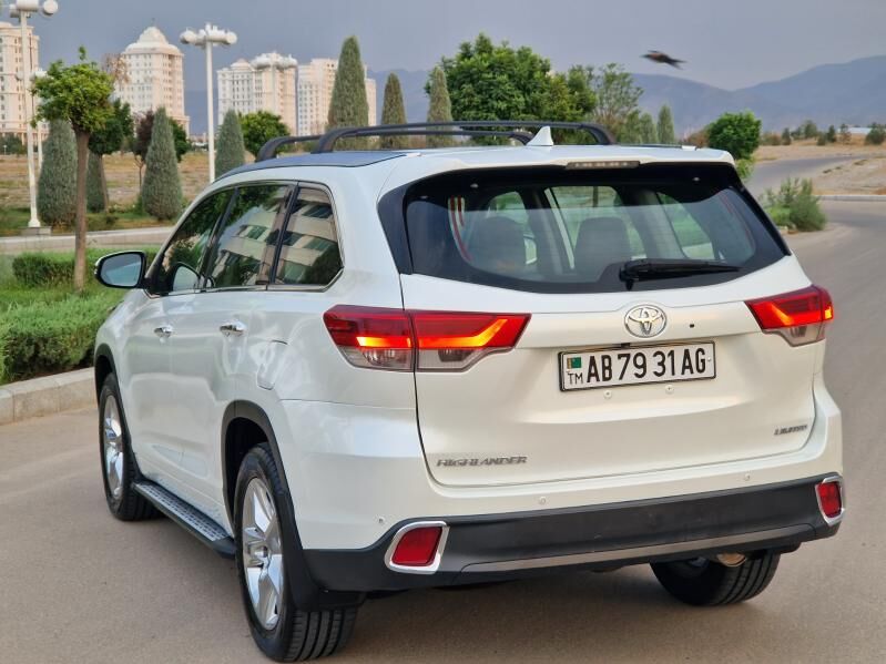 Toyota Highlander 2019 - 460 000 TMT - Aşgabat - img 5