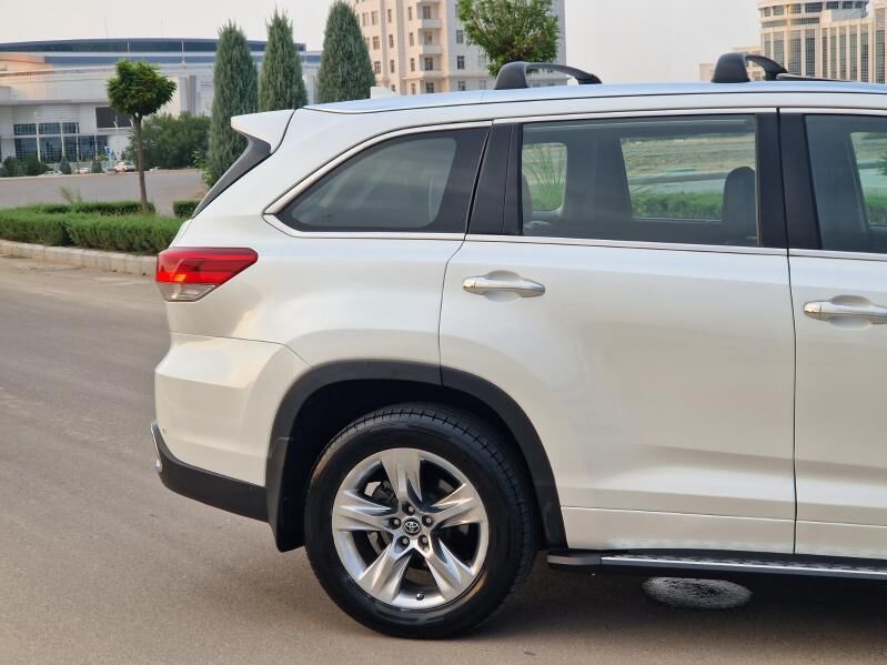 Toyota Highlander 2019 - 460 000 TMT - Aşgabat - img 7